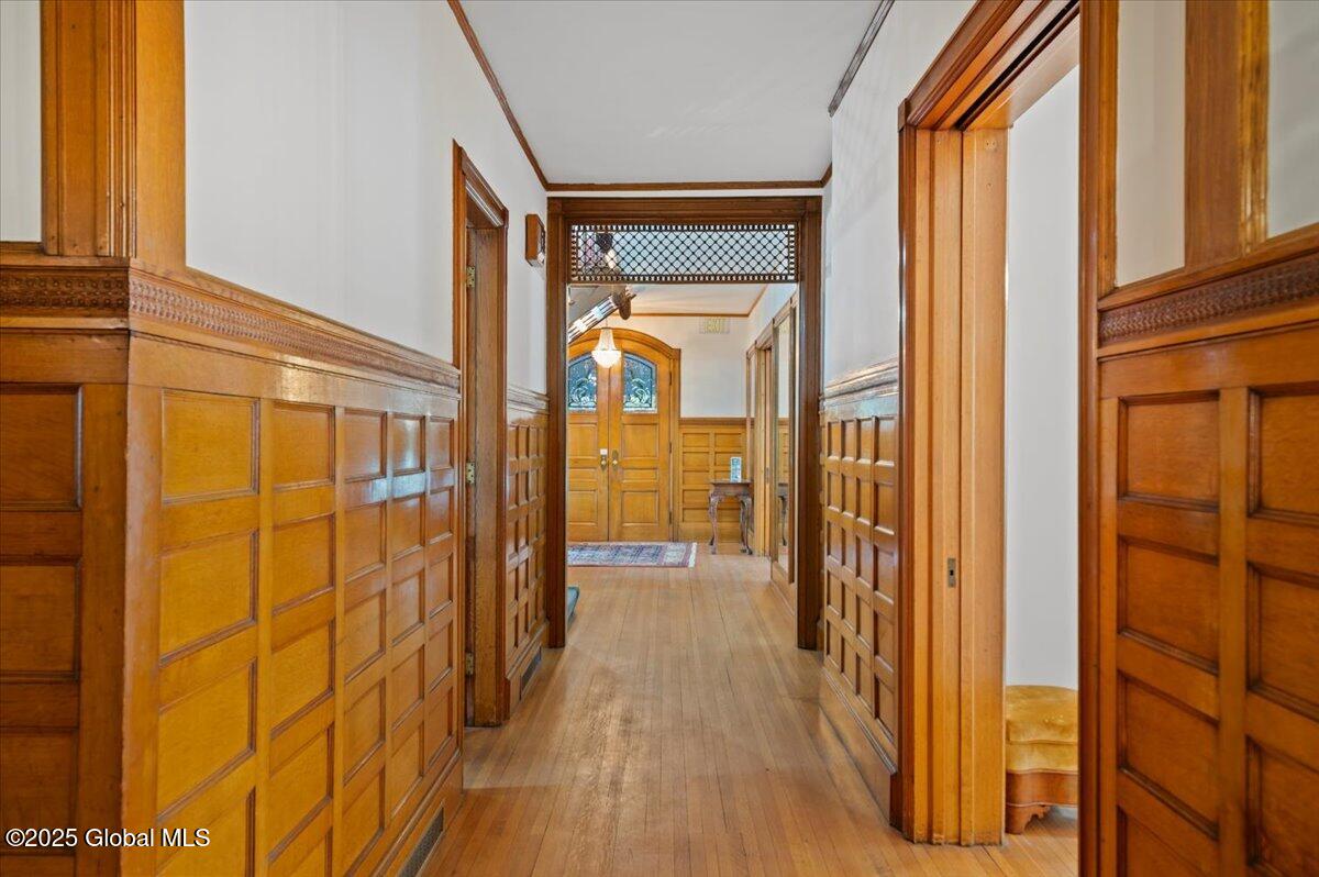 605 N Broadway, Saratoga Springs, New York image 20