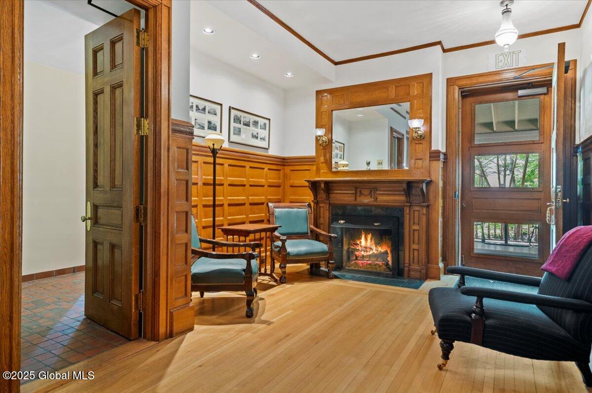 605 N Broadway, Saratoga Springs, New York image 16