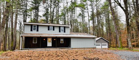 Photo of 1011 Middleline Road, Ballston Spa, NY 12020 (MLS # 202529675)