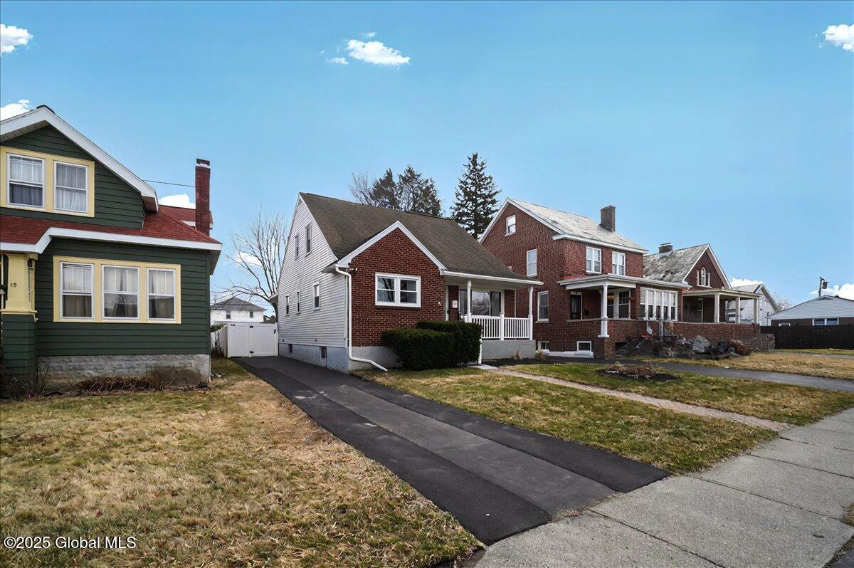 13 Clayton Place, Albany, New York image 39