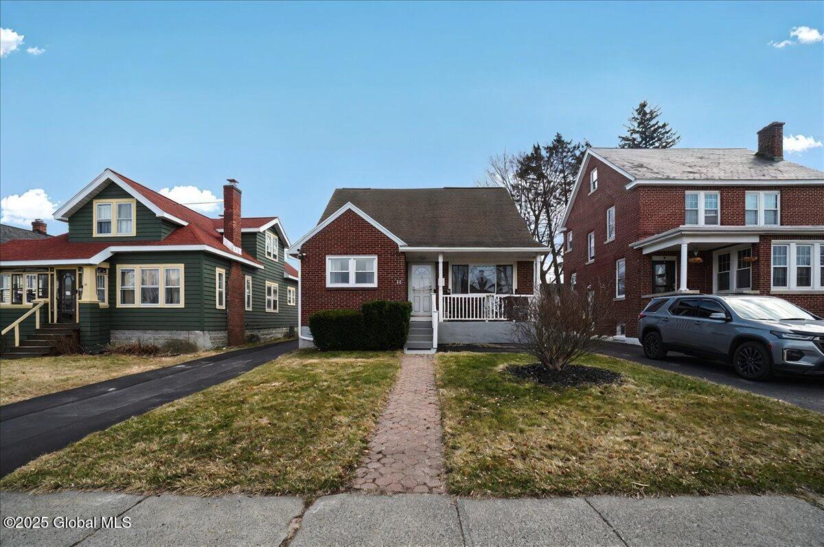 13 Clayton Place, Albany, New York image 40