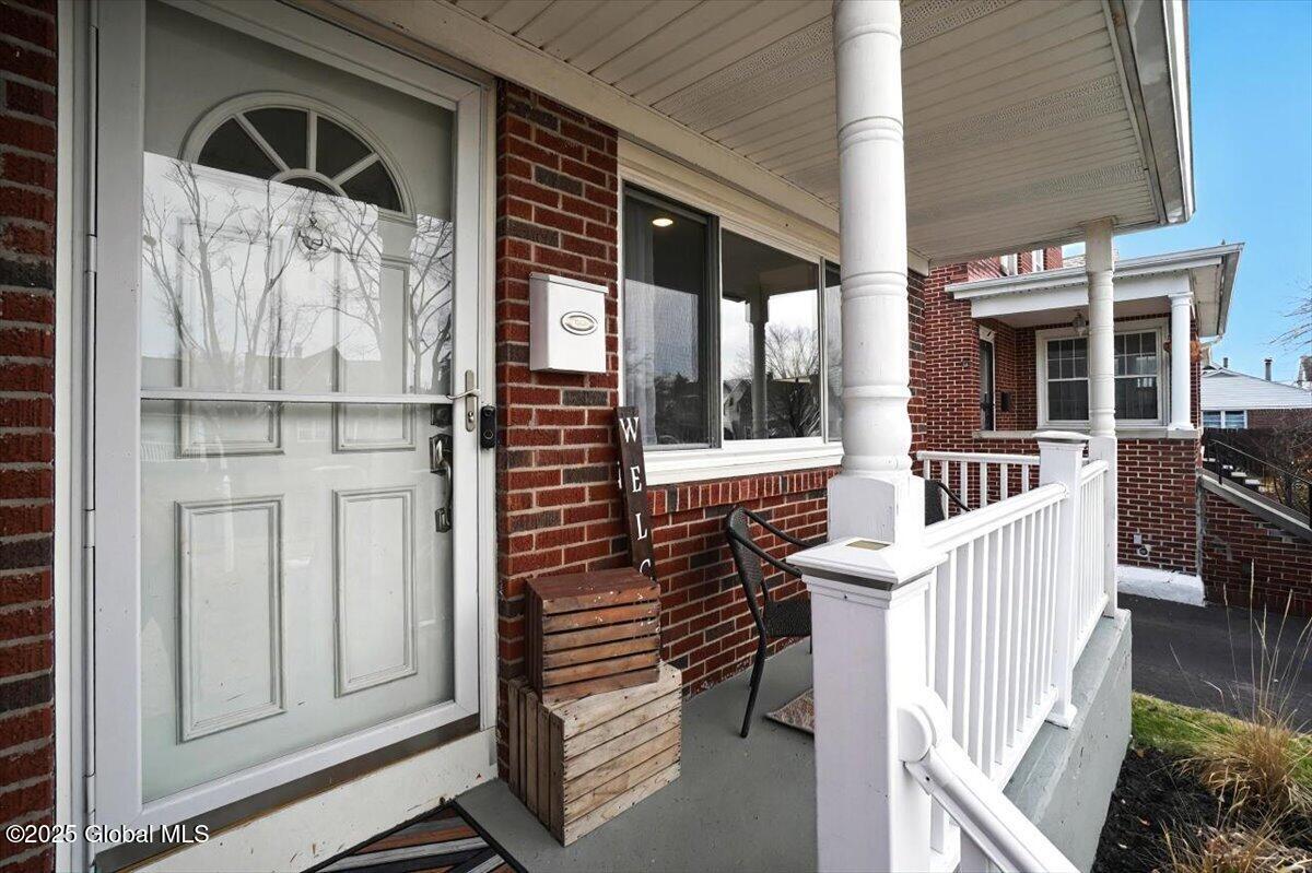 13 Clayton Place, Albany, New York image 2
