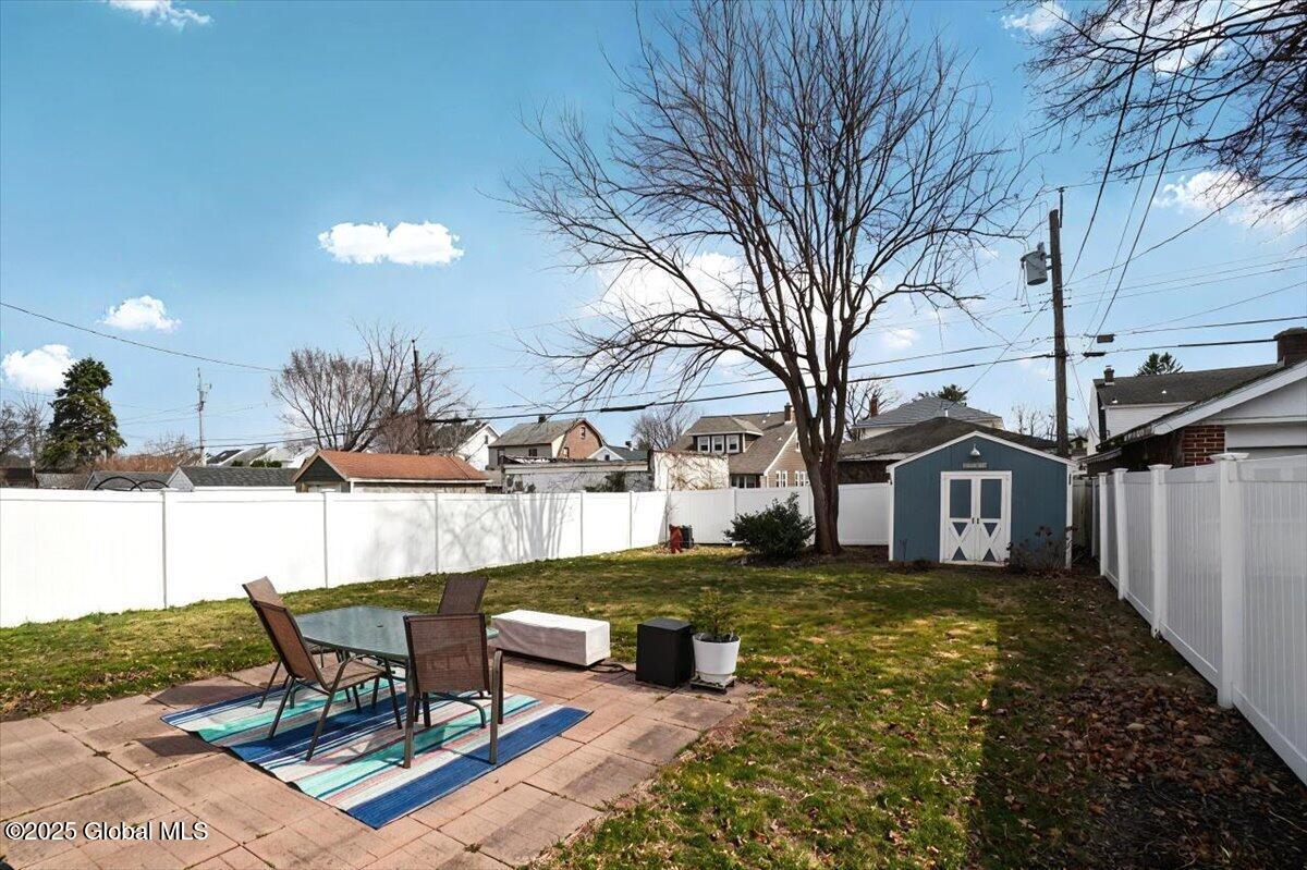 13 Clayton Place, Albany, New York image 37