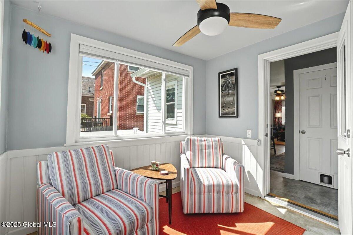 13 Clayton Place, Albany, New York image 29