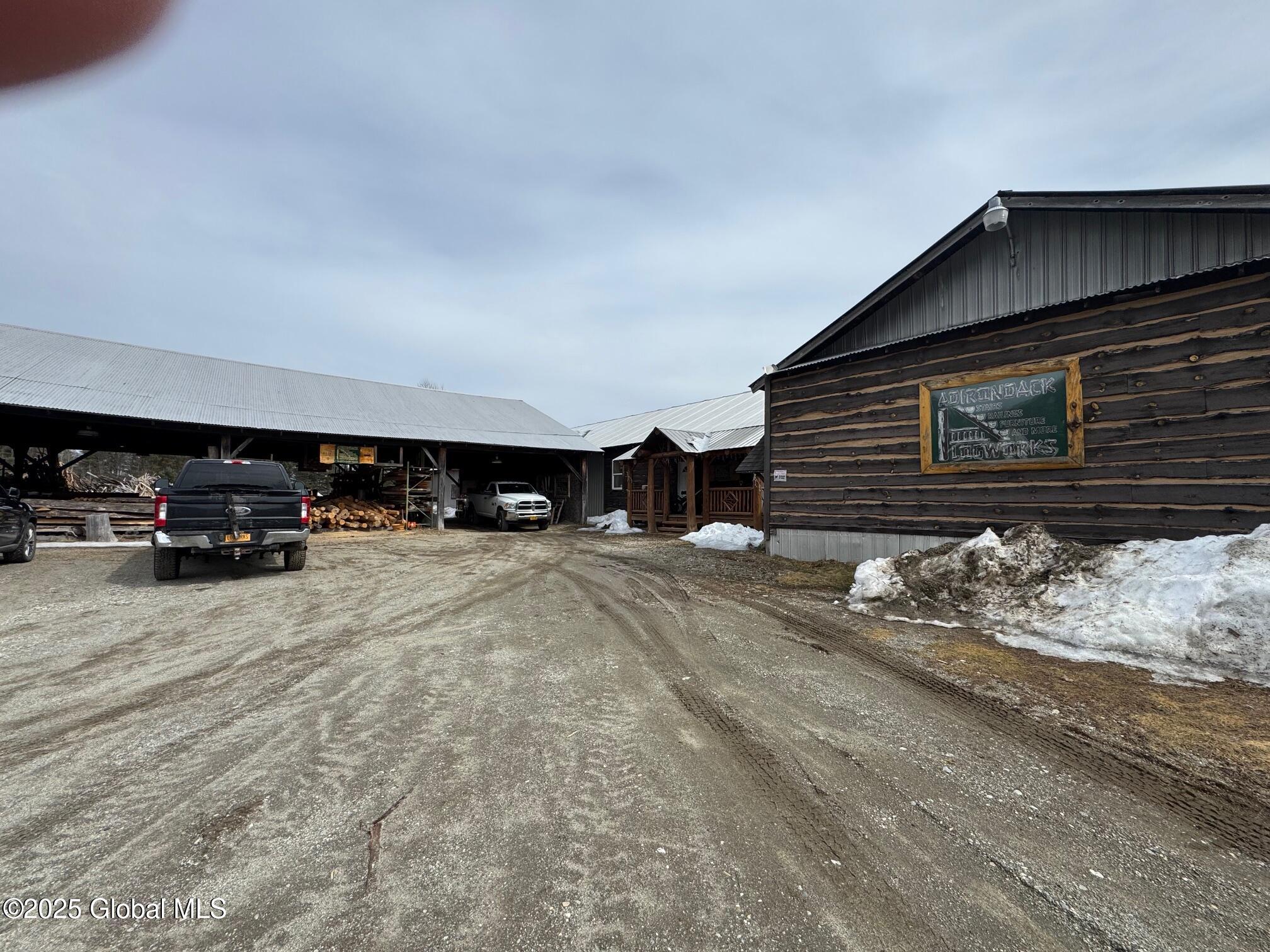 1316 US Route 9