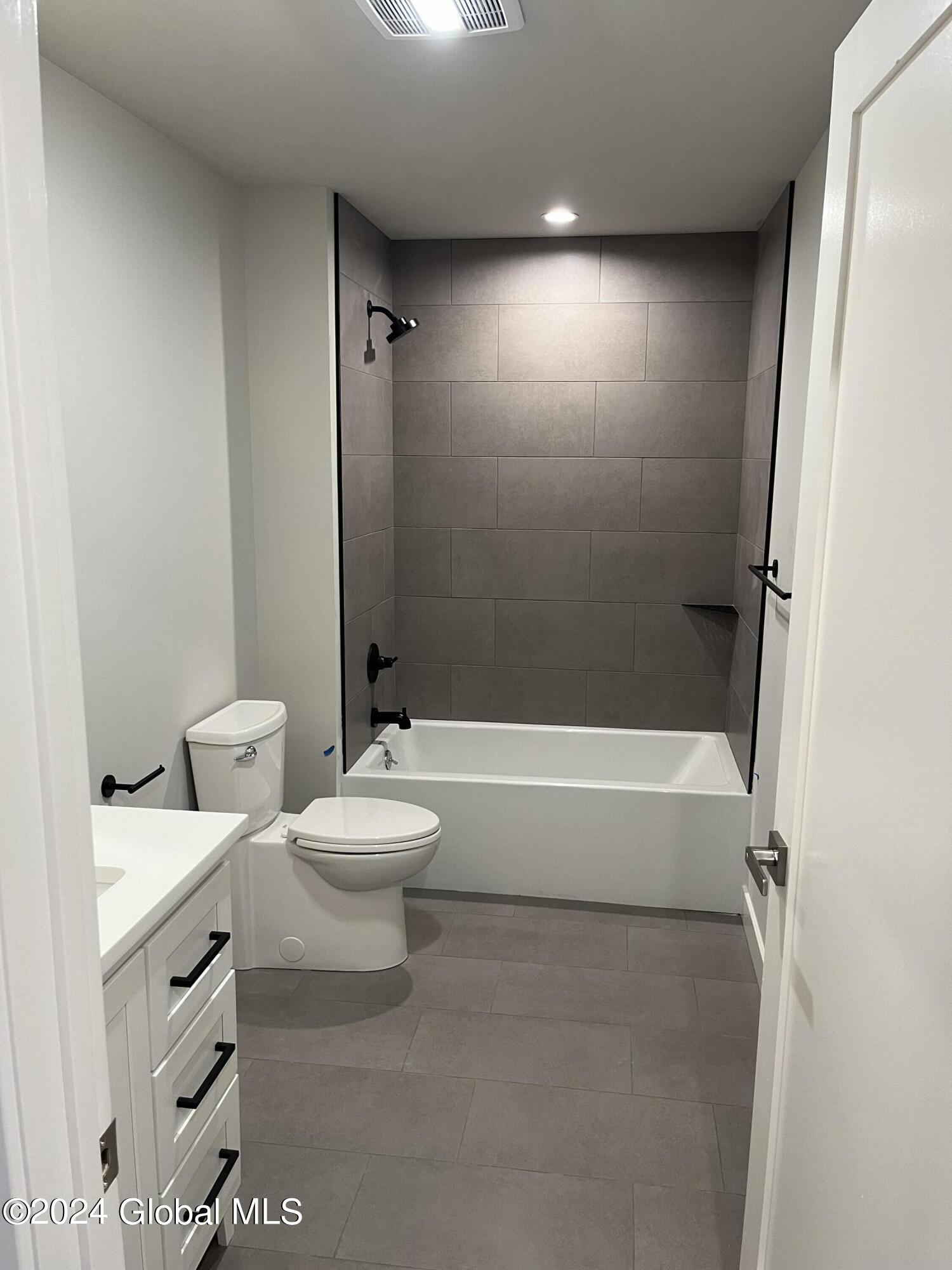 16 Footpath Way, Lake George, New York image 17