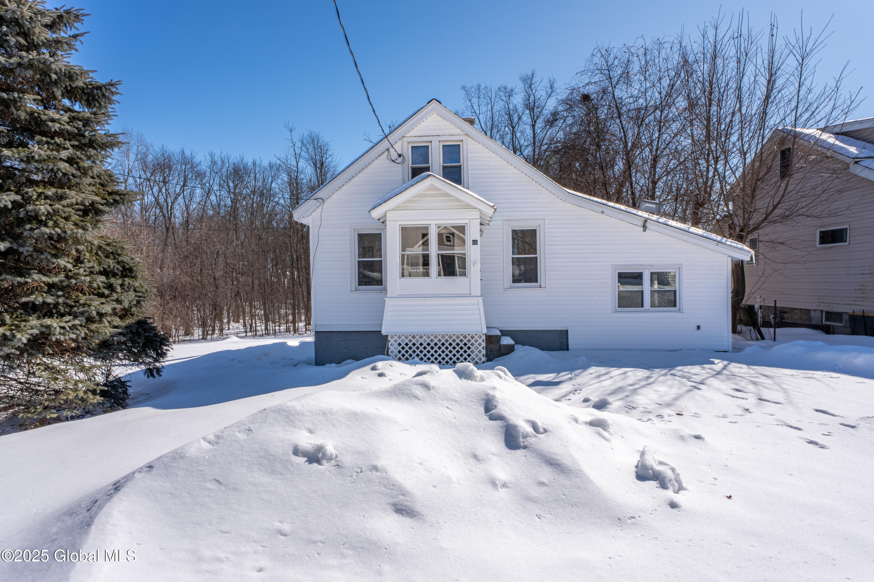 46 N Amherst Avenue, Schenectady, New York image 13