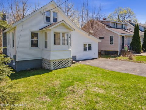 46 N Amherst Avenue, Schenectady, NY 12304 - #: 202512470