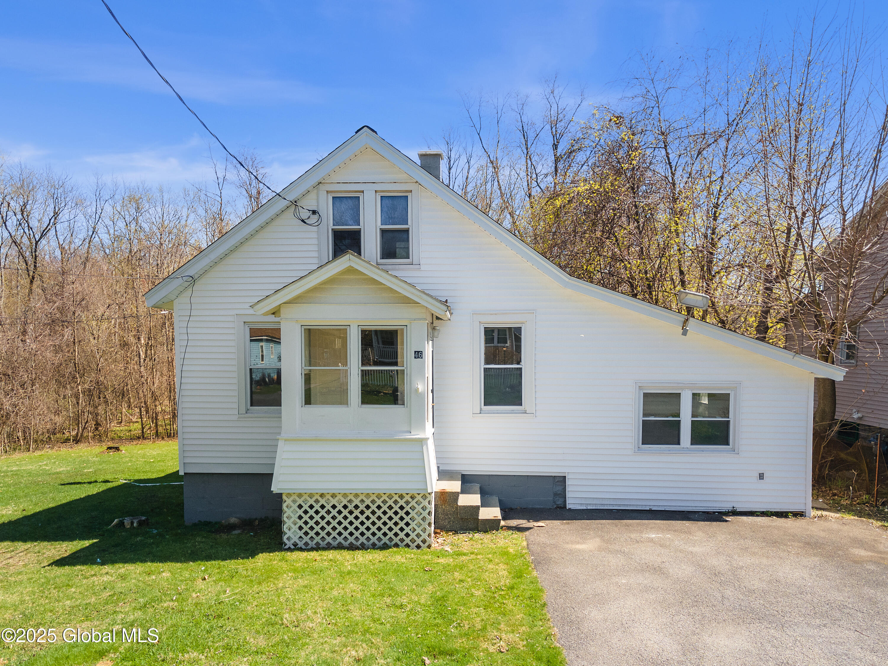 46 N Amherst Avenue, Schenectady, New York image 19