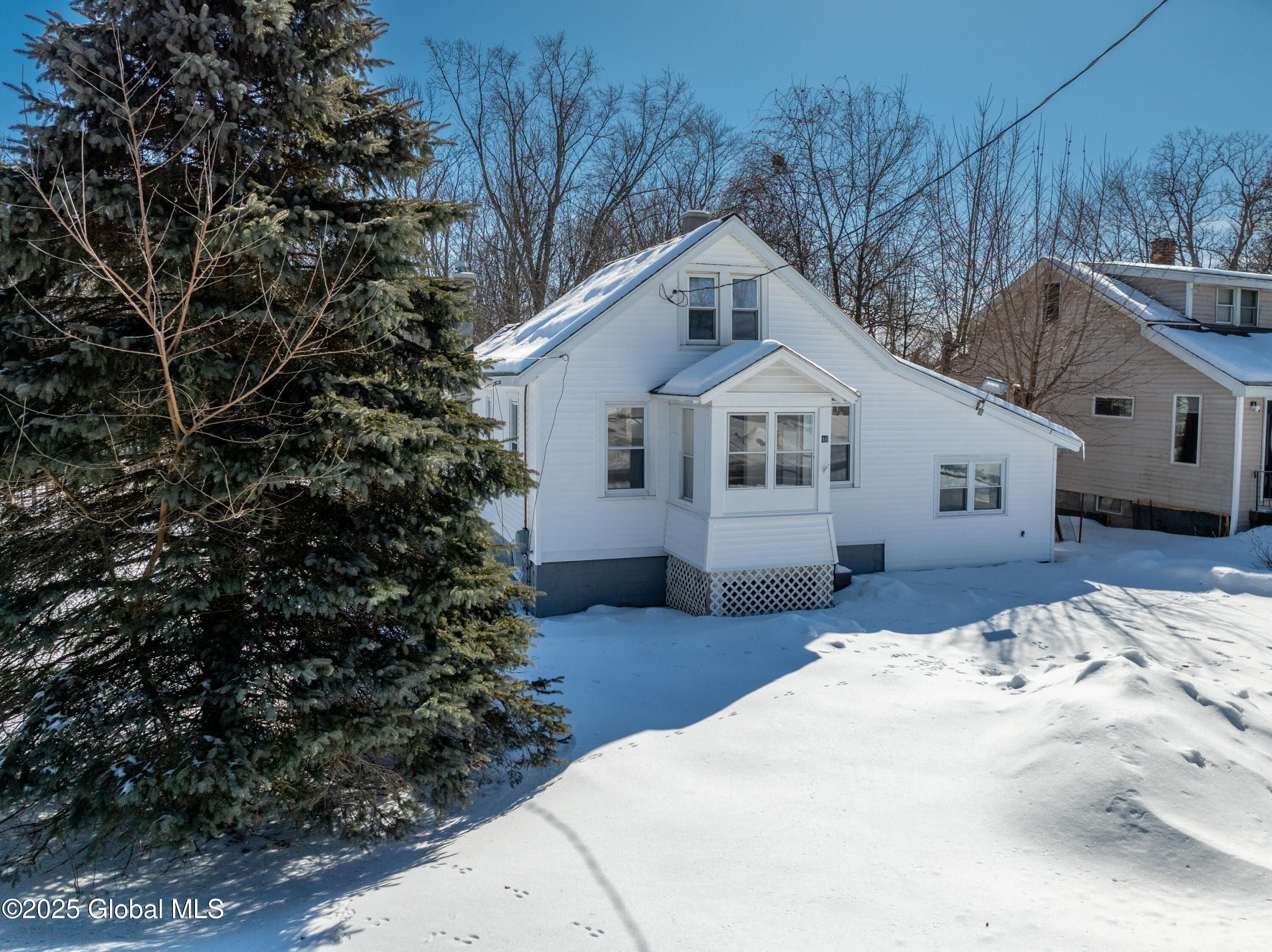 46 N Amherst Avenue, Schenectady, New York image 3
