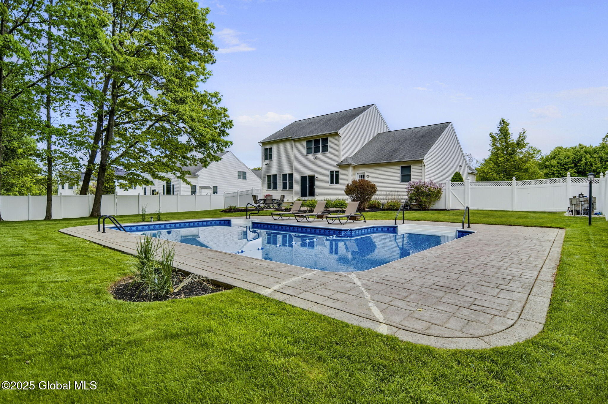 6 Copenhagen Court, Cohoes, New York image 37