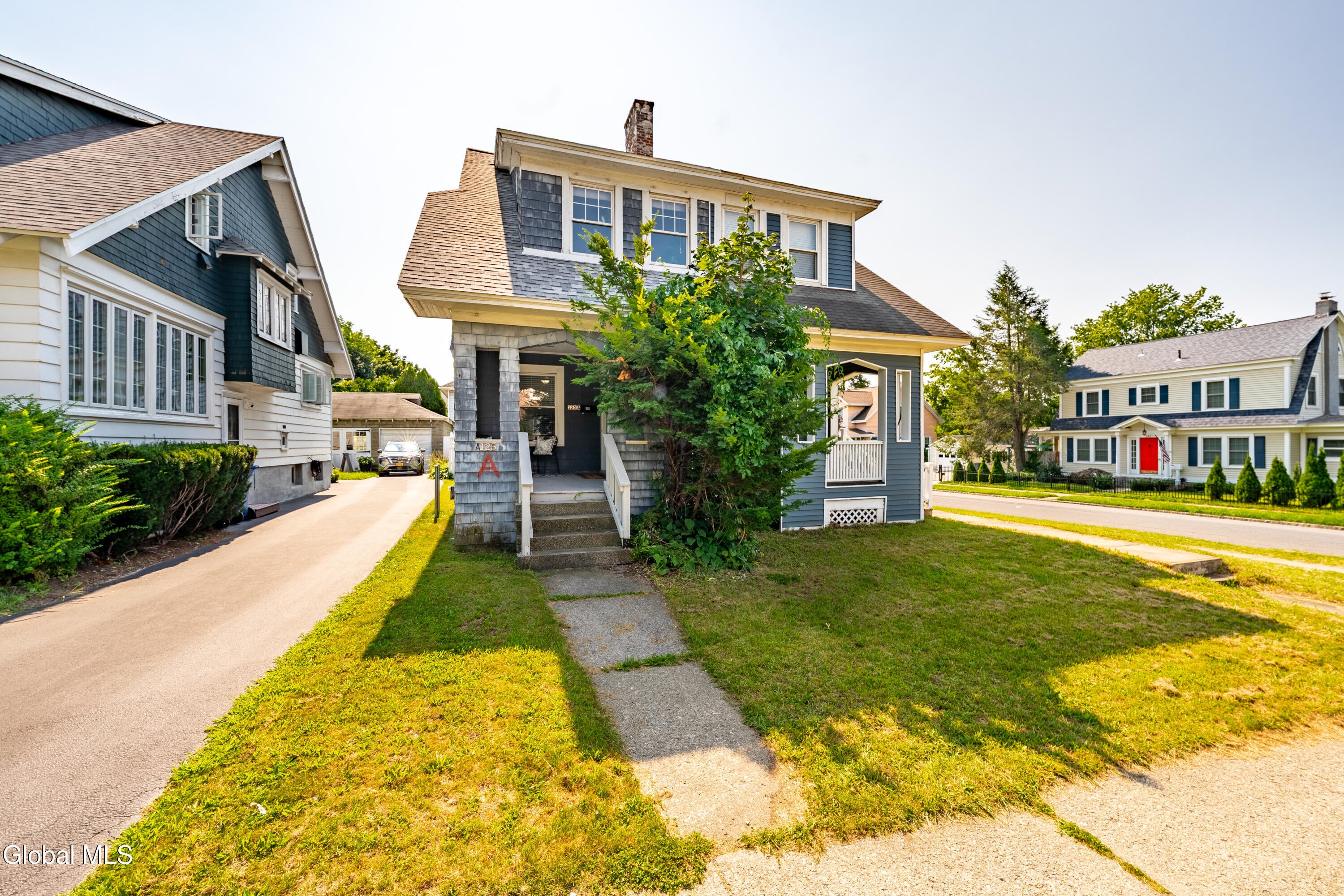 125A N Main Avenue
