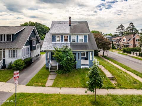 Townhouse For Sale - 125A N Main Avenue<br/> Albany, NY 12206