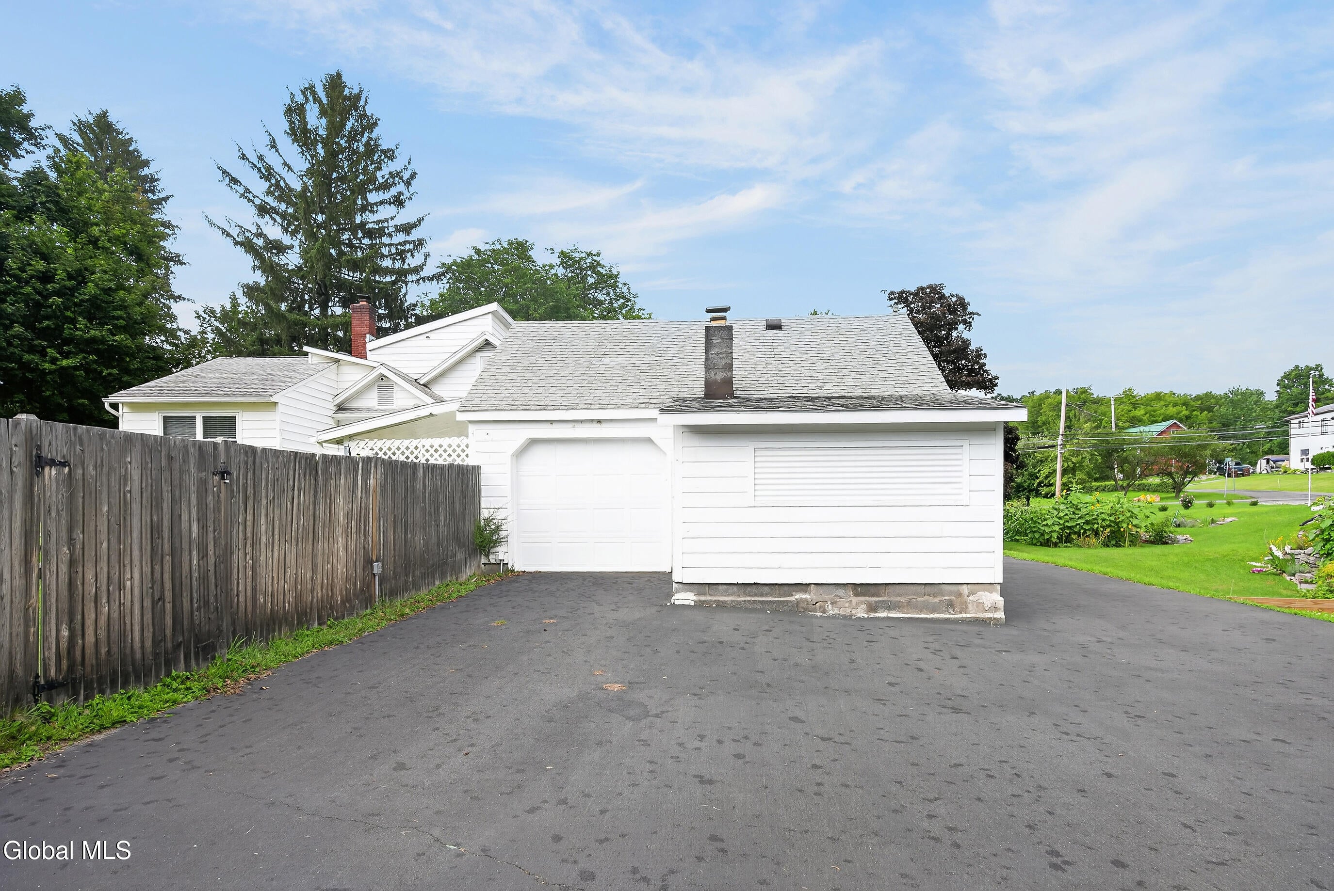 2031 Delaware Turnpike