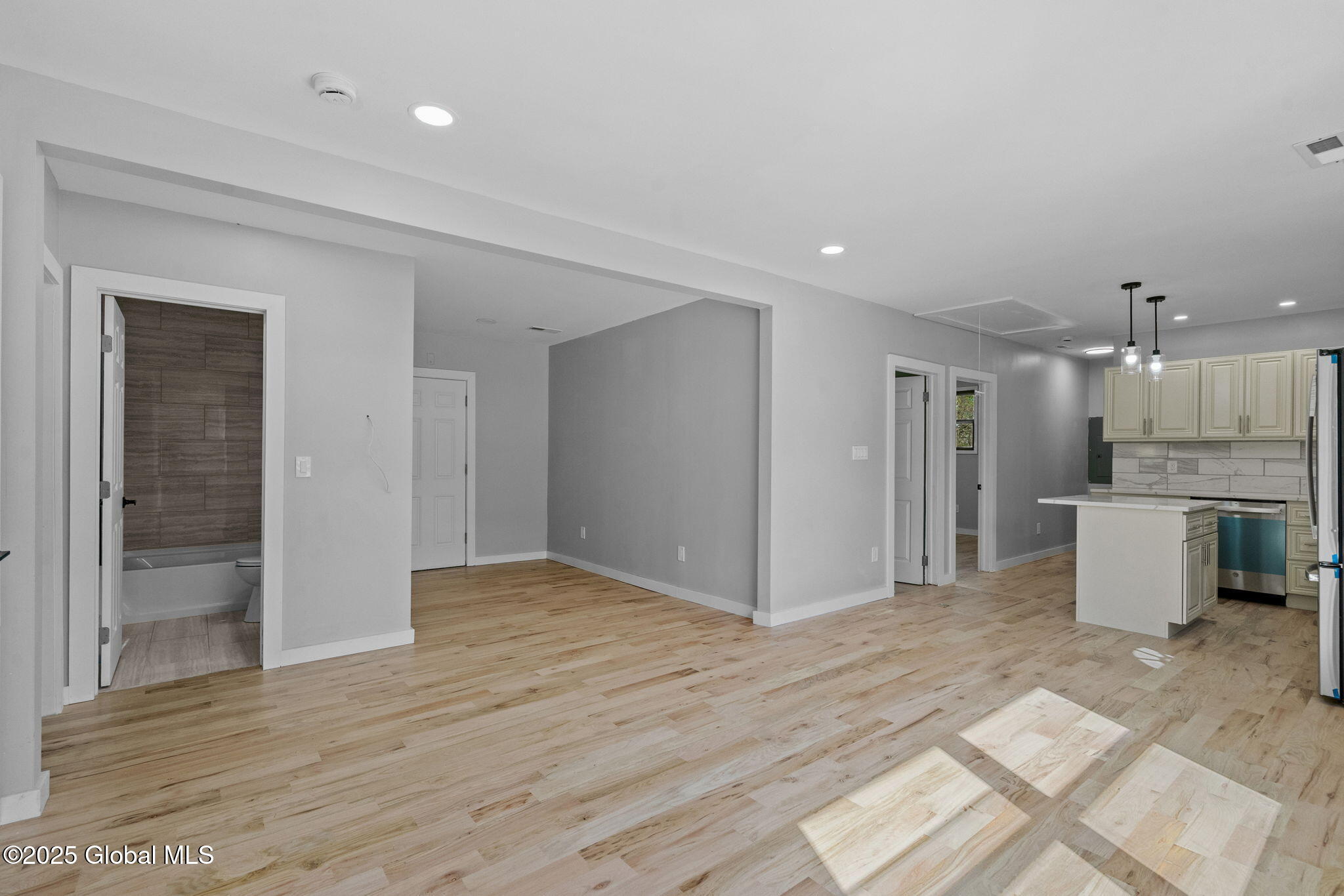 12 Jones Drive, Schenectady, New York image 10