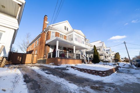 Photo of 1719 Eastern Parkway, Schenectady, NY 12309 (MLS # 202611036)