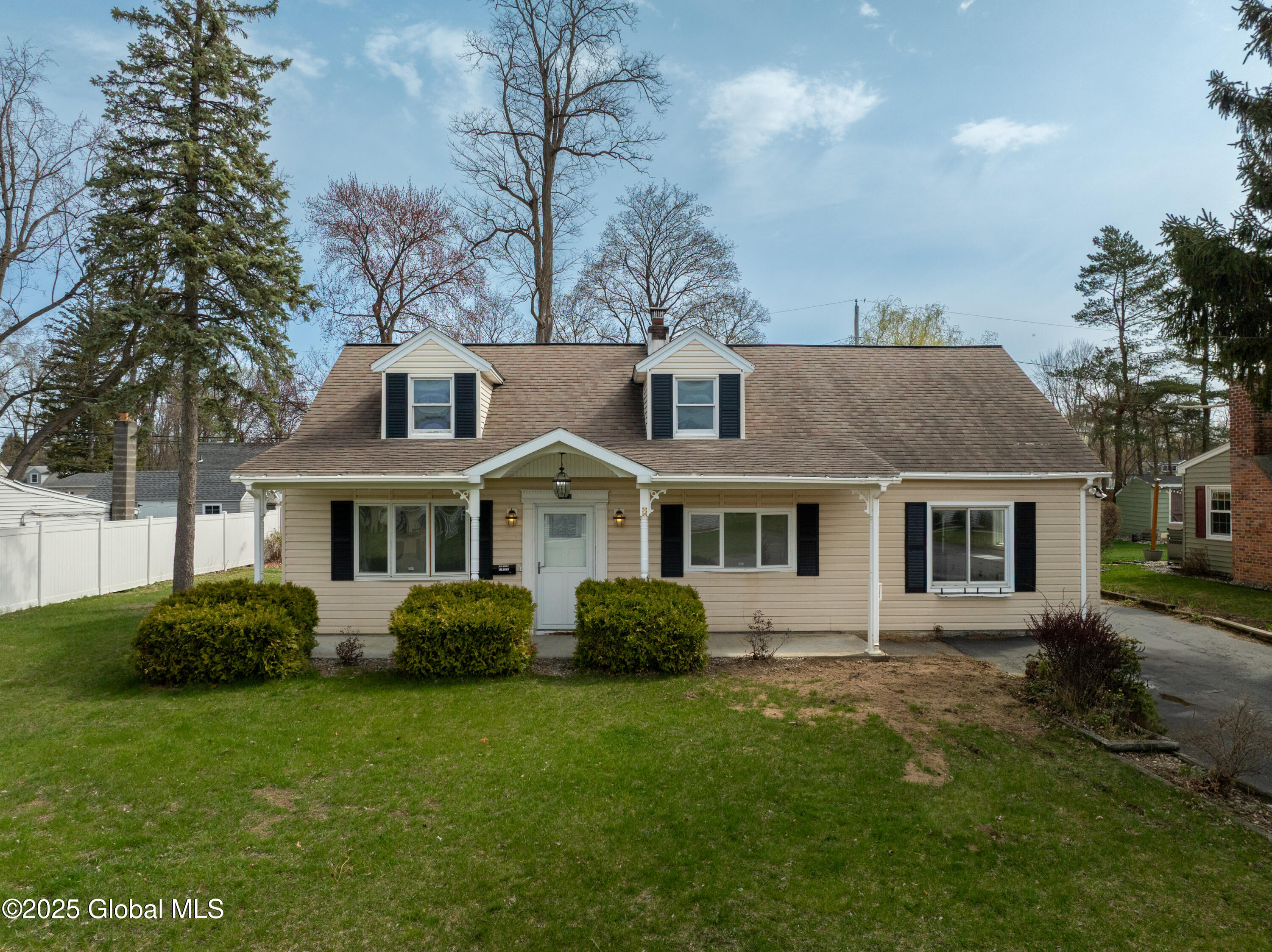 1012 Palazini Drive, Schenectady, New York image 3