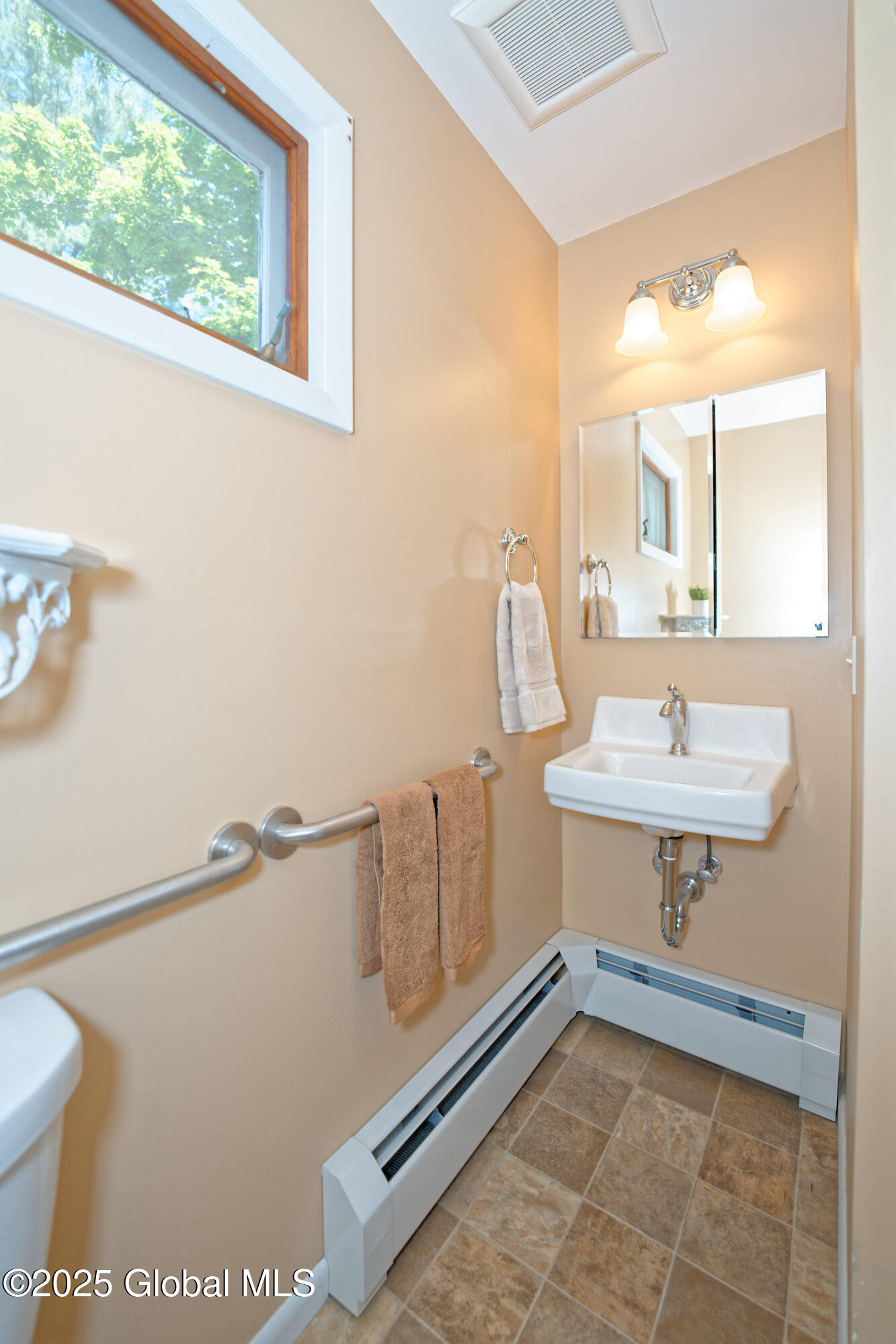 66-74 Lakeshore Drive, Averill Park, New York image 37