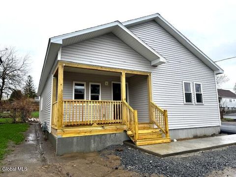 Photo of 2004 Foster Avenue, Schenectady, NY 12308 (MLS # 202610905)
