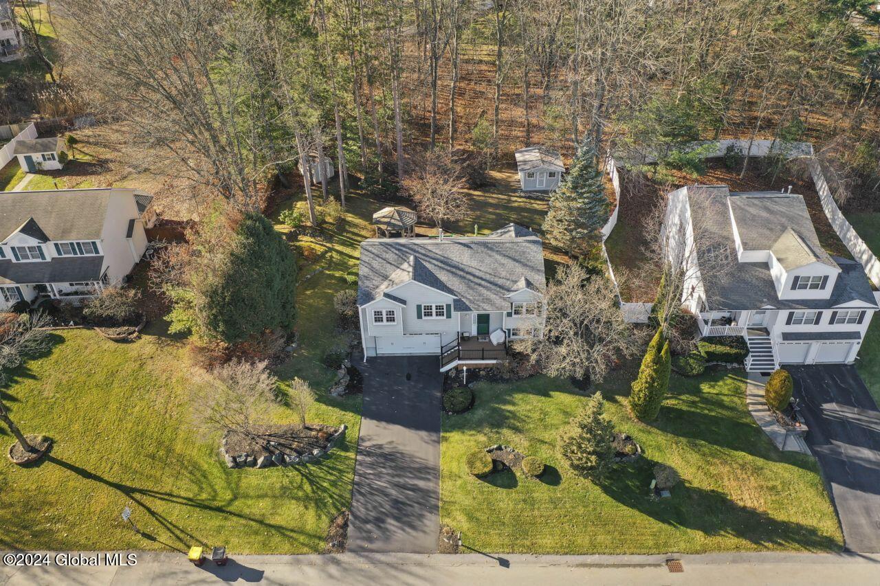 33 Ponderosa Drive, Clifton Park, New York image 7