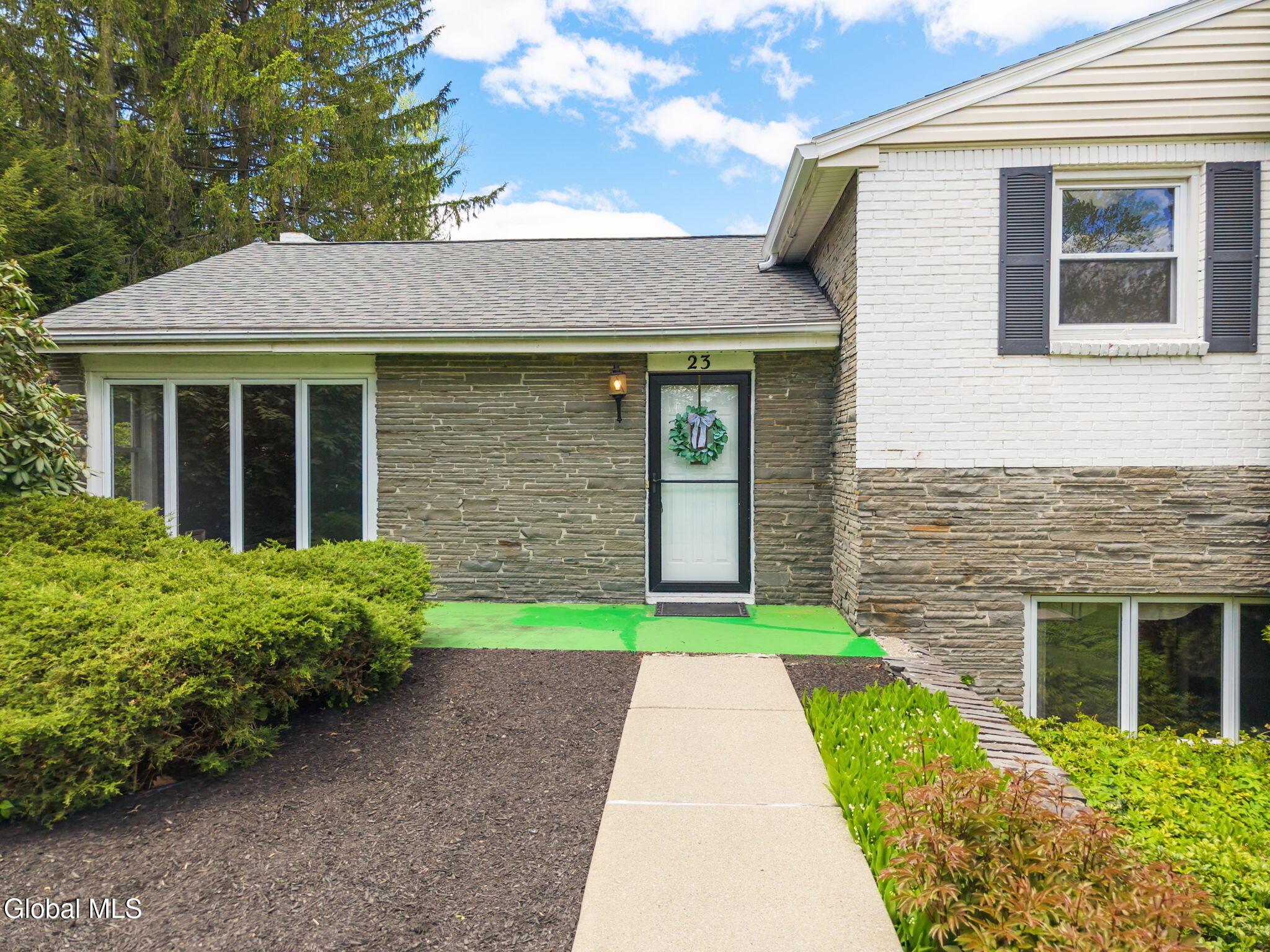 23 Fernwood Drive
