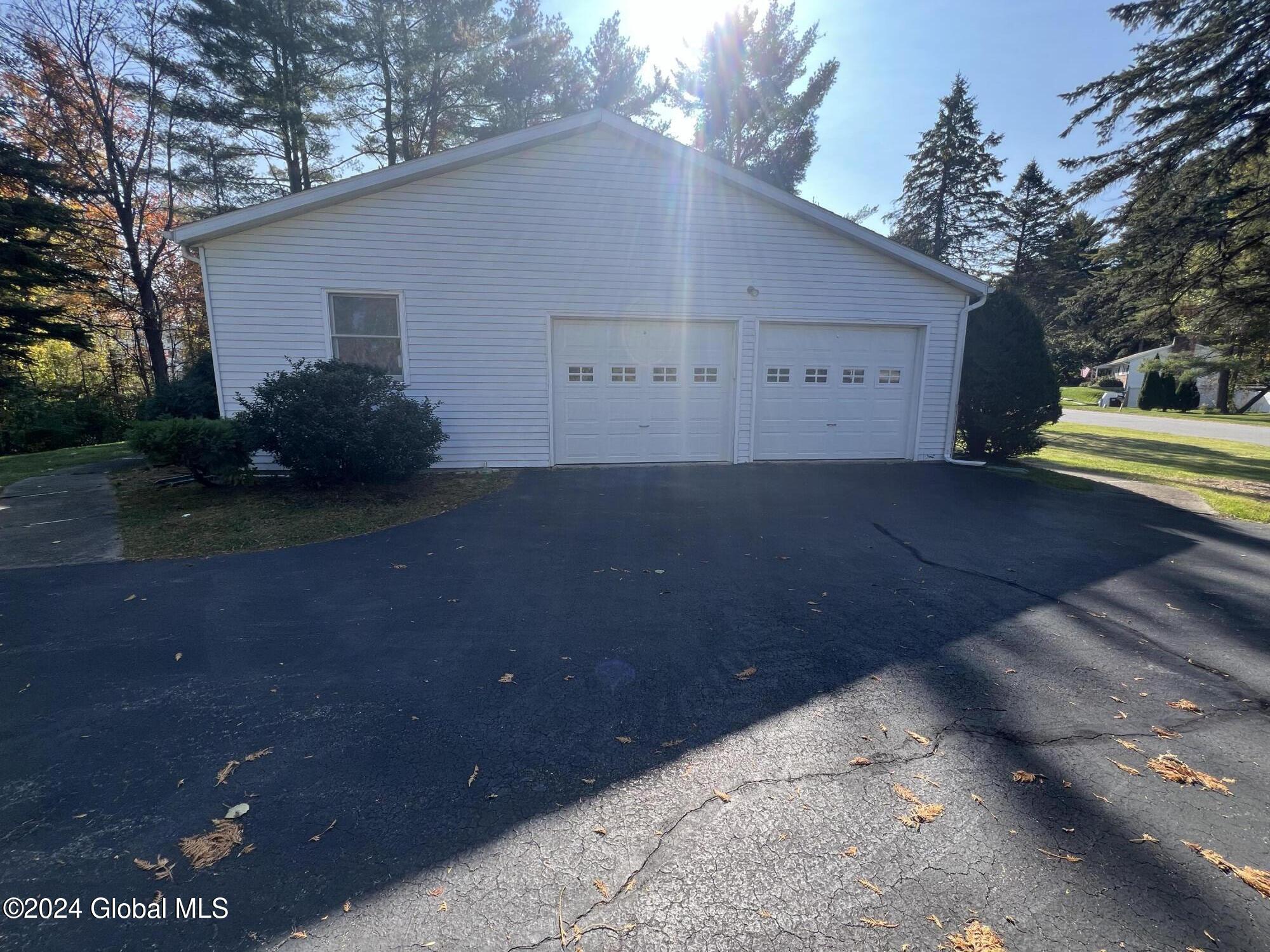 6 Twilight Drive, Clifton Park, New York image 45