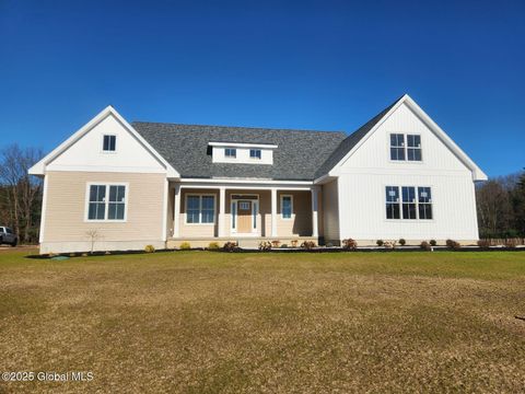 Photo of 1 Brookhaven Court, Saratoga Springs, NY 12866 (MLS # 202612534)