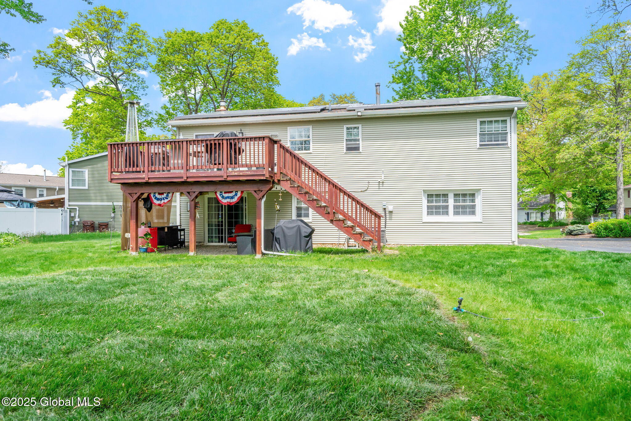 101 Woodview Court, Voorheesville, New York image 3