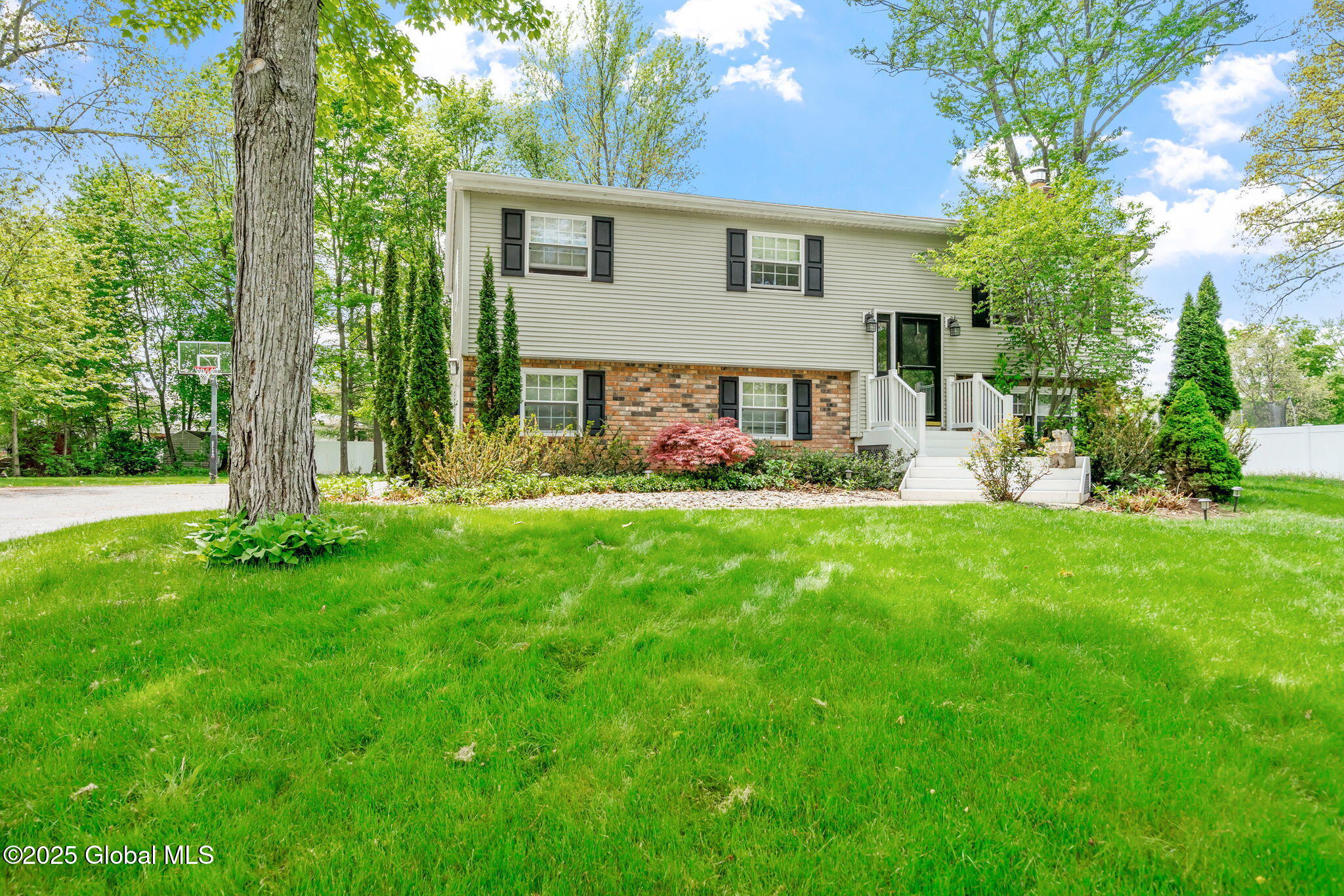 101 Woodview Court, Voorheesville, New York image 10