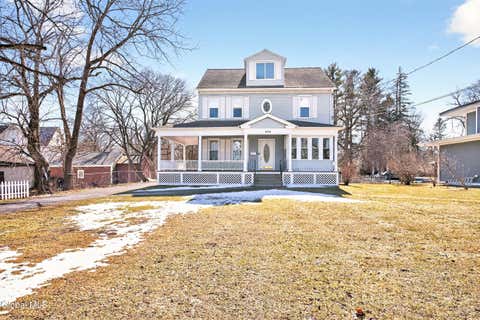 Photo for 484 Kenwood Avenue