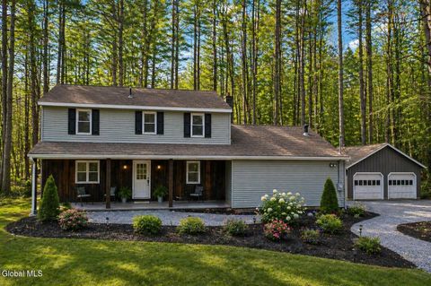 Photo of 1011 Middleline Road, Ballston Spa, NY 12020 (MLS # 202615698)