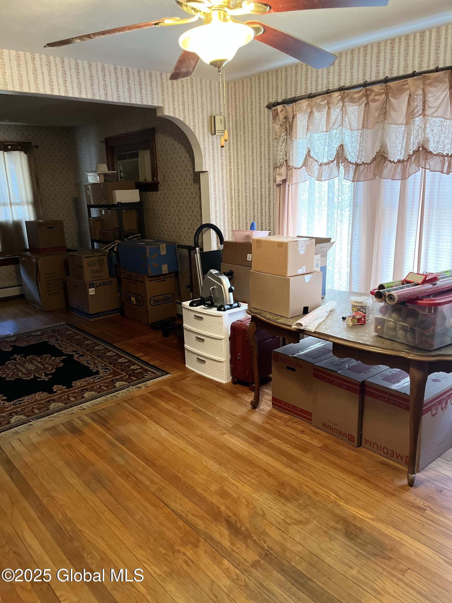 1554 Hawthorne Street, Schenectady, New York image 15