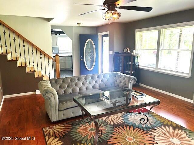 571 Valley Falls Road, Melrose, New York image 7