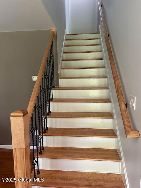 571 Valley Falls Road, Melrose, New York image 16