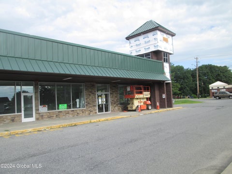 Photo of 95a West Avenue #D and E, Saratoga, NY 12866 (MLS # 202626998)