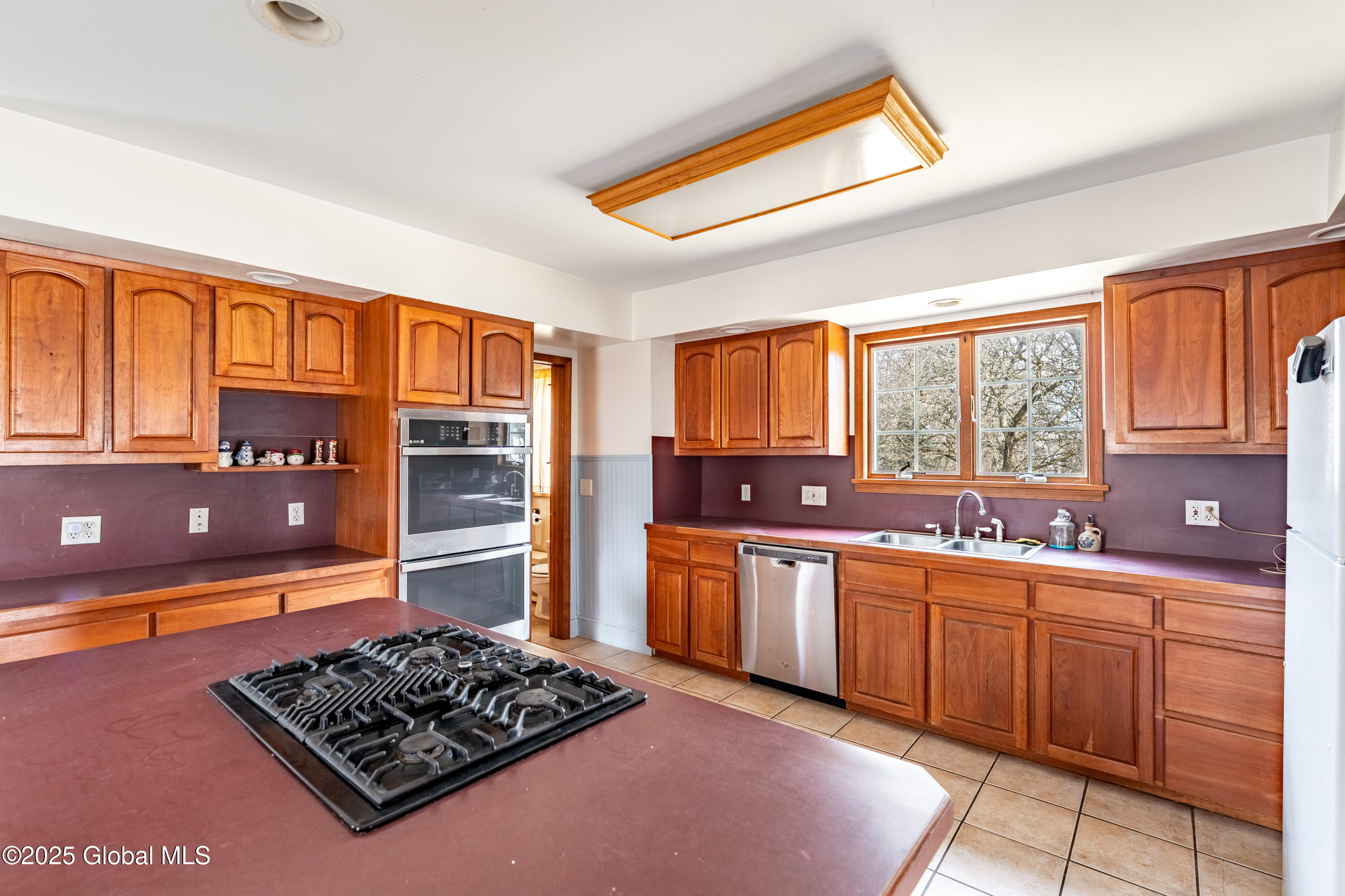 451 Bridge Street, Selkirk, New York image 7
