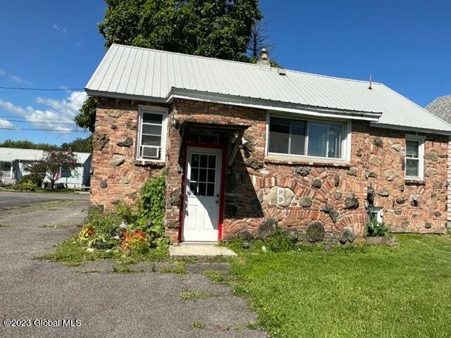 8 N Clement Avenue, Ravena, New York image 29