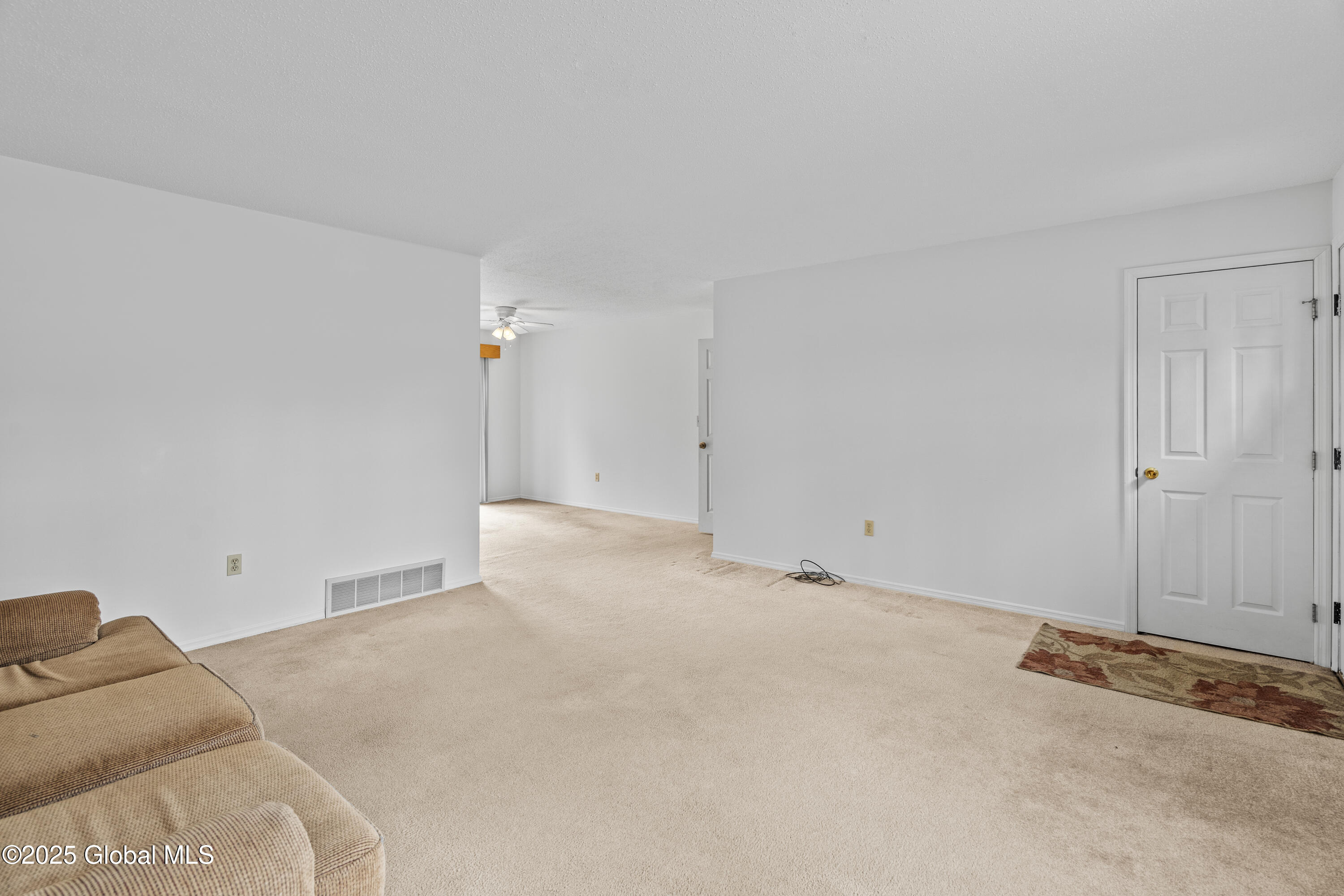 19 Devine Drive, Hudson Falls, New York image 9