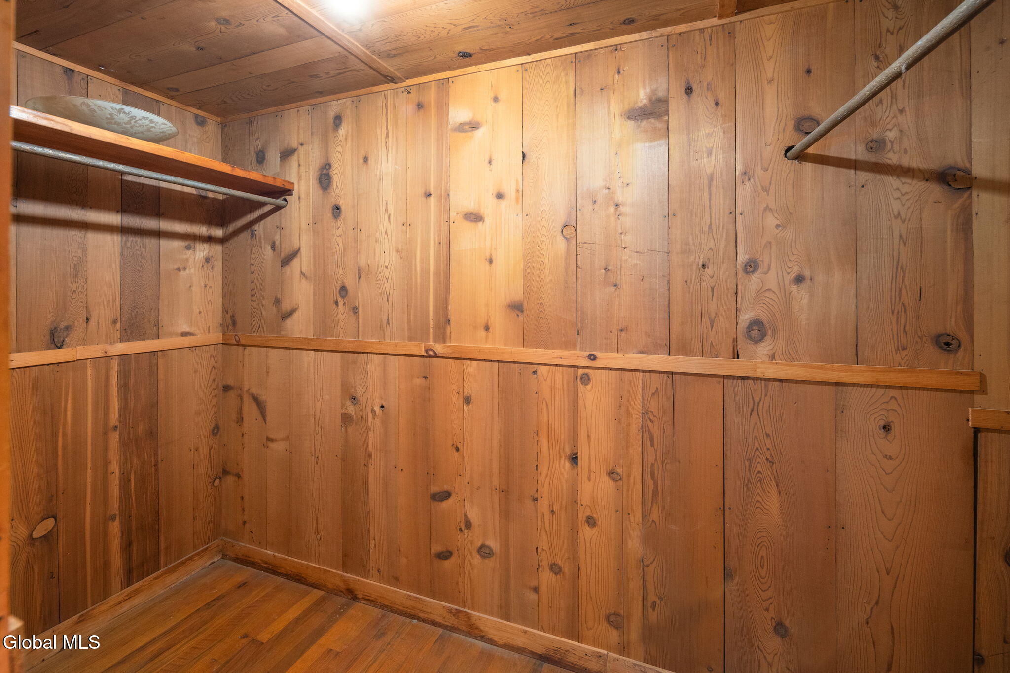 Schenectady, New York 12304, United States, 4 Bedrooms Bedrooms, ,2 BathroomsBathrooms,Residential,Active,241822