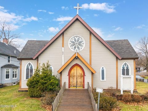 Photo of 12 Woodbridge Avenue, Chatham, NY 12037 (MLS # 202615239)