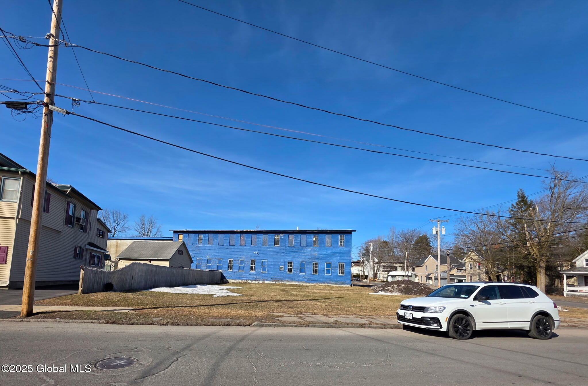 213 N Perry Street, Johnstown, New York image 4