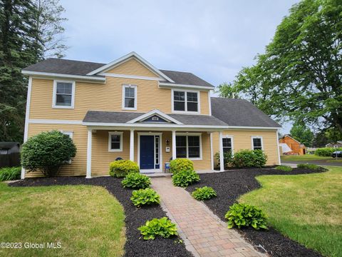 Photo of 48 Wright Street, Saratoga Springs, NY 12866 (MLS # 202525832)