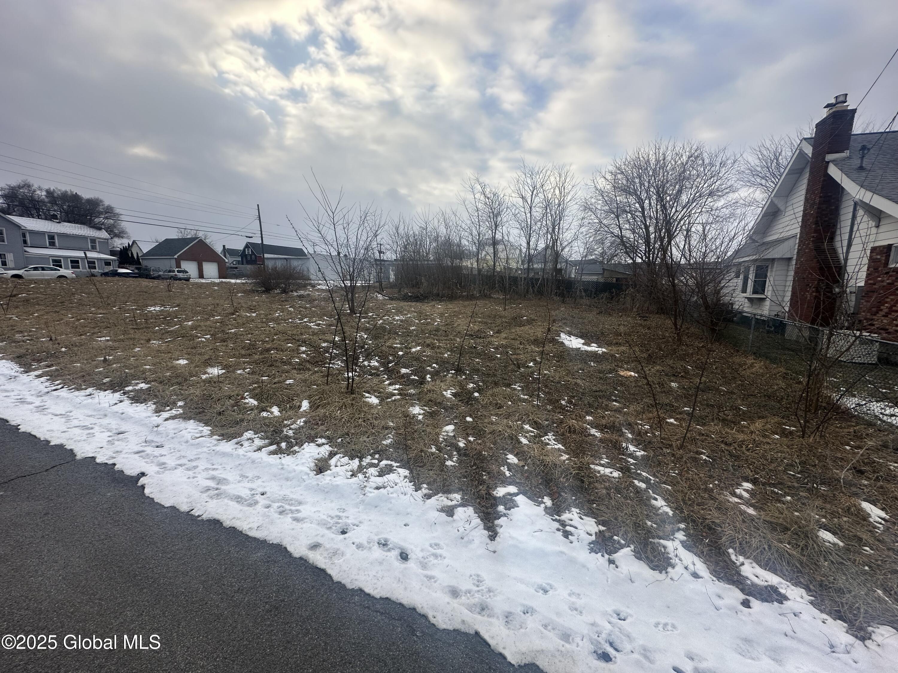 Rotterdam, New York 12306, United States, ,Land,Pending,18104