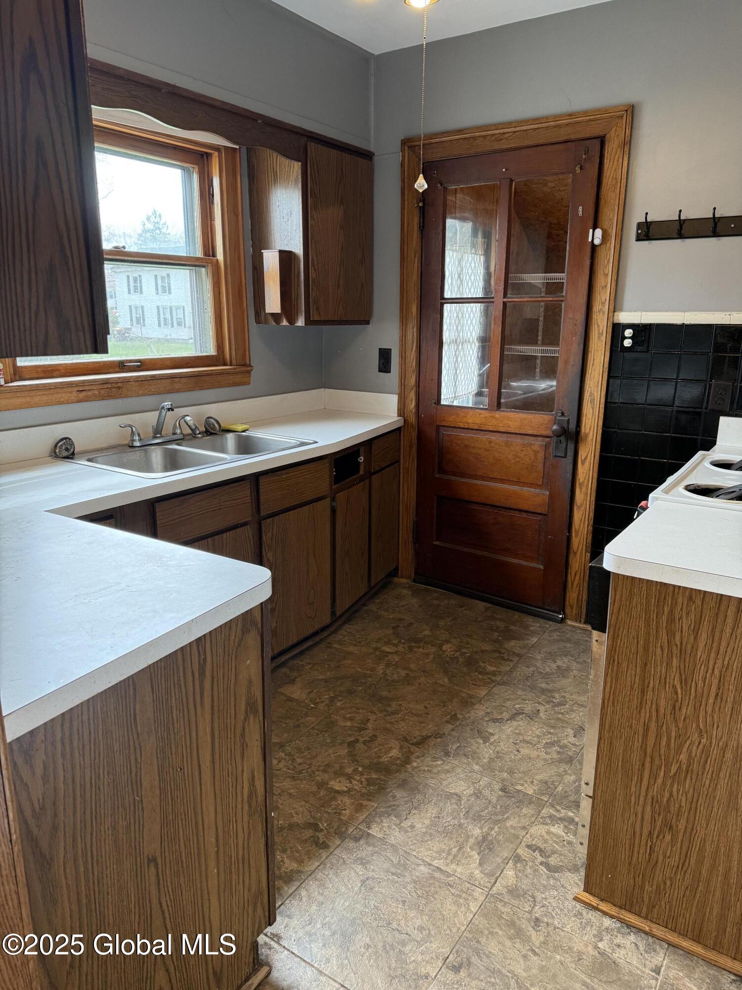 4 Hope Avenue, Glens Falls, New York image 26