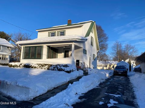 Photo of 21 Vista Avenue, Latham, NY 12110 (MLS # 202611281)