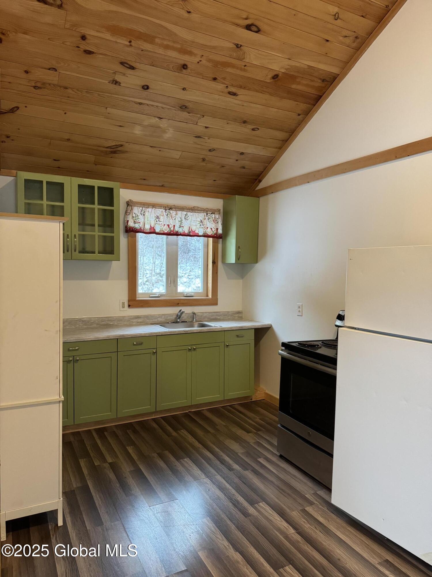 514 Dublin Road, Granville, New York image 6