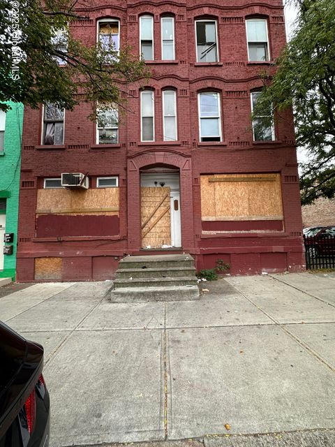 Multifamily For Sale - 70 Central Avenue<br/> Albany, NY 12206