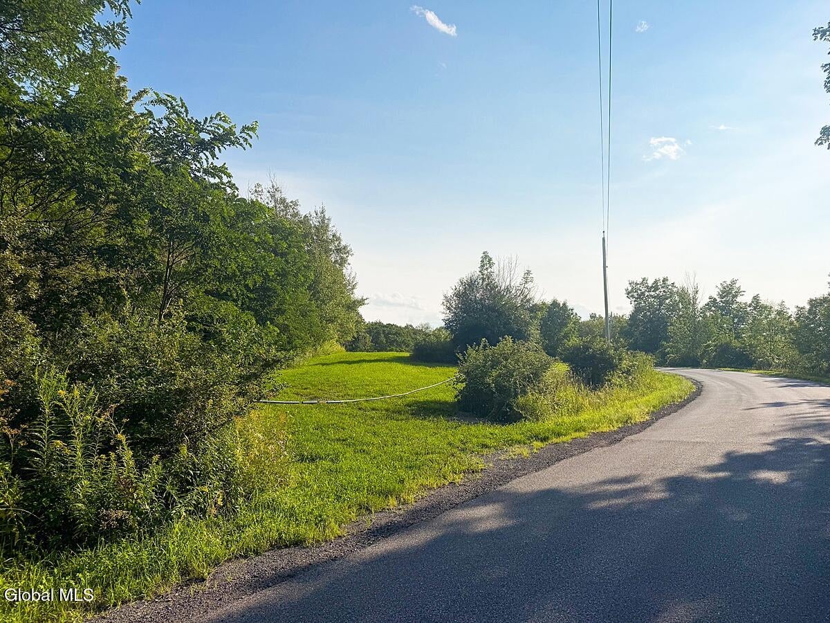 L7.600 Long Road