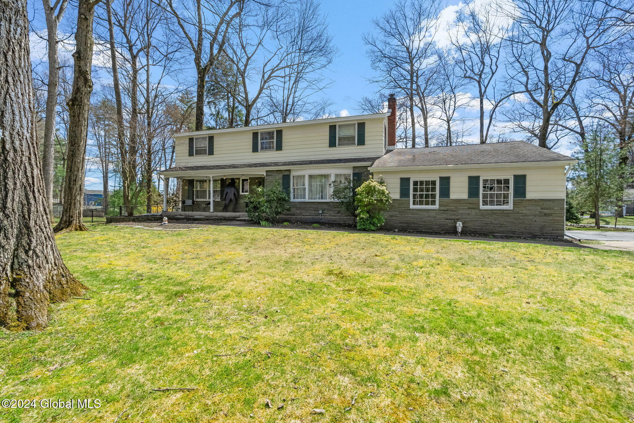 2 Hemlock Drive, Clifton Park, New York image 3