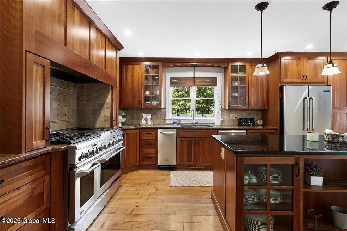 229 Drummond Drive, Ballston Spa, New York image 6